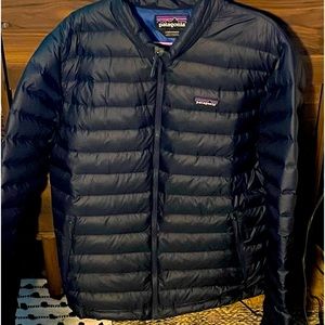 Basically BRAND NEW. Worn once for 5 min. Gifted to me, and is just too big 😞.